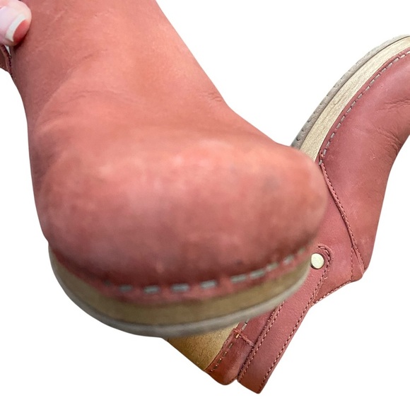 Dansko Women's Tan Leather Mules - Picture 8 of 9